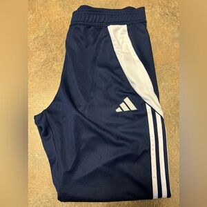 Men’s Adidas Training Pants L